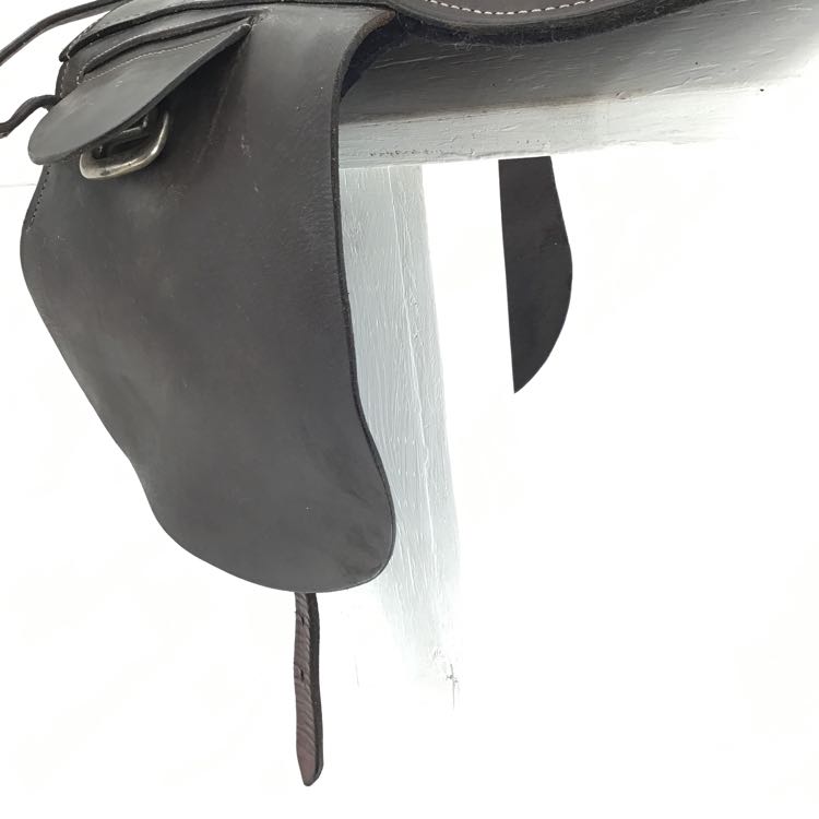 15" Childrens lead line saddle B