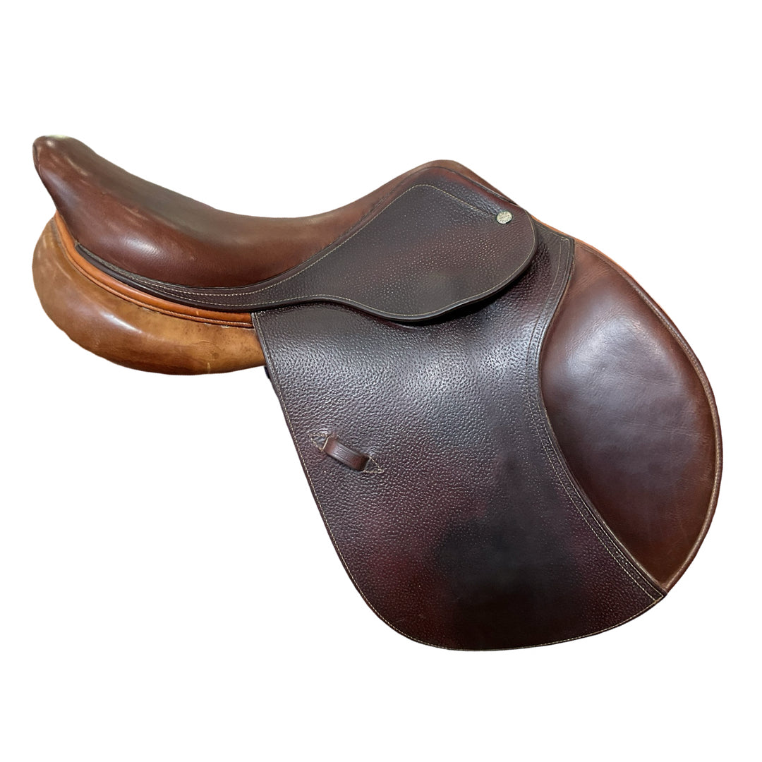 17" CWD SE02 Medium Used Hunter/Jumper Saddle