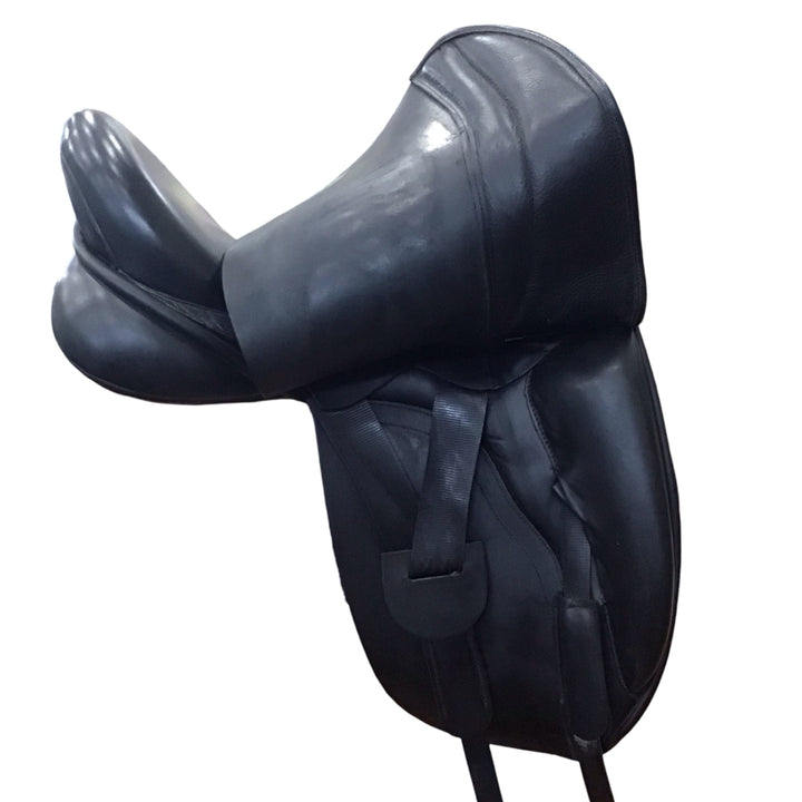17.5" Hulsebos Dress CC Med/Wide Used Dressage Saddle - H