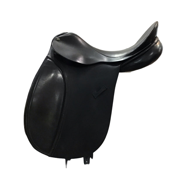 17" County W.B. Medium Narrow Spring Tree Used Dressage Saddle - C