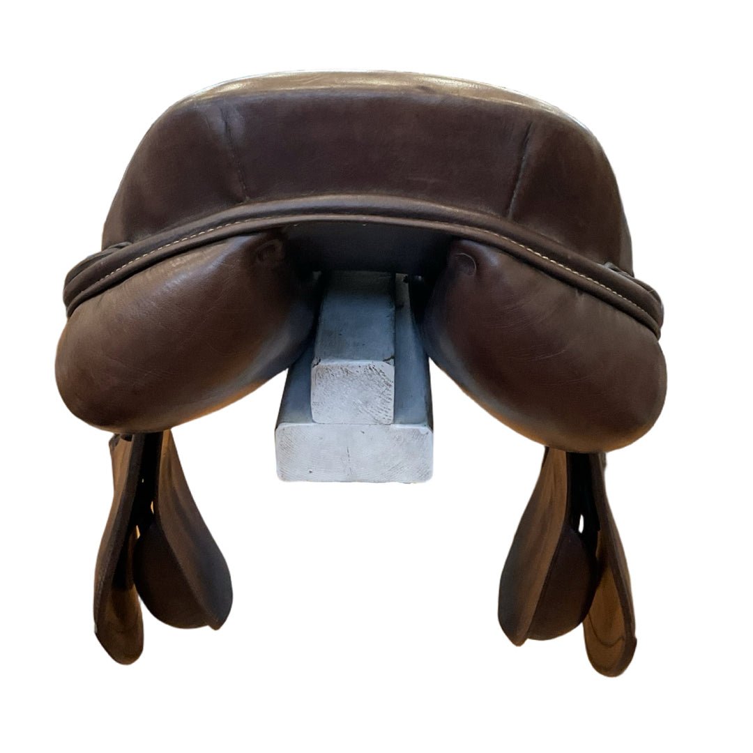 17.5" Intrepid International Pro-Trainer Adjustable Used Hunter/Jumper Saddle