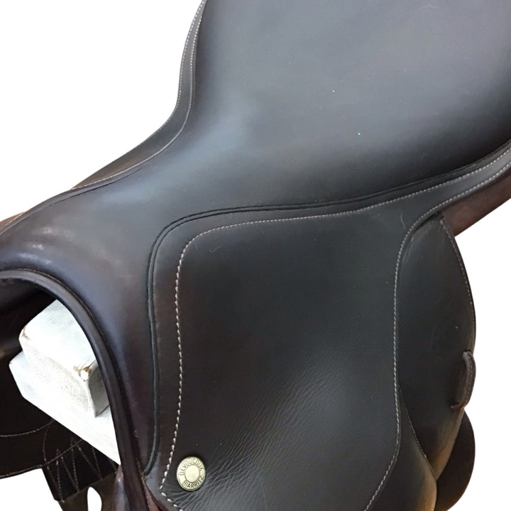 18" Devoucoux Chiberta Medium Used Hunter/Jumper Saddle - H