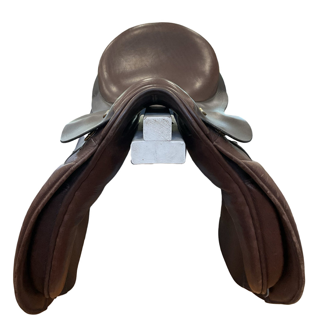 18" Derby House Wide Used Dressage Saddle