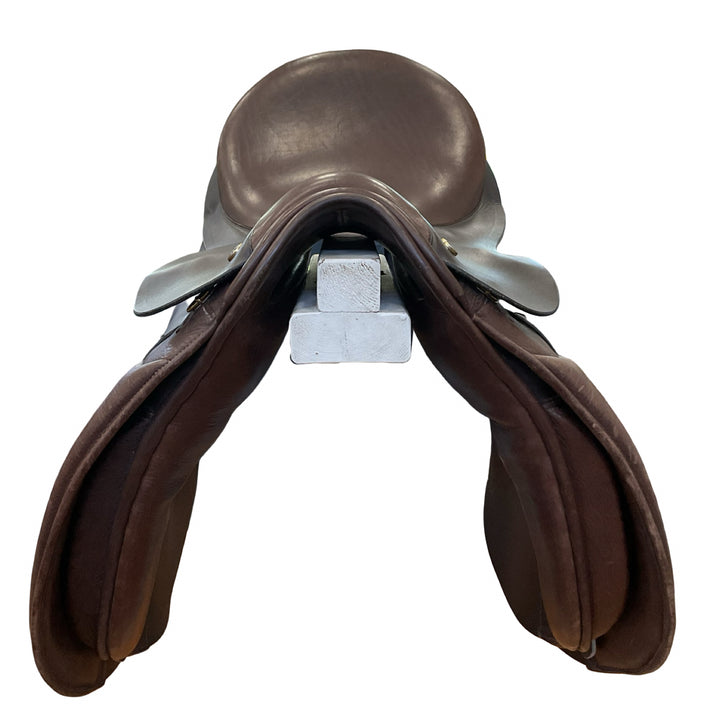 18" Derby House Wide Used Dressage Saddle
