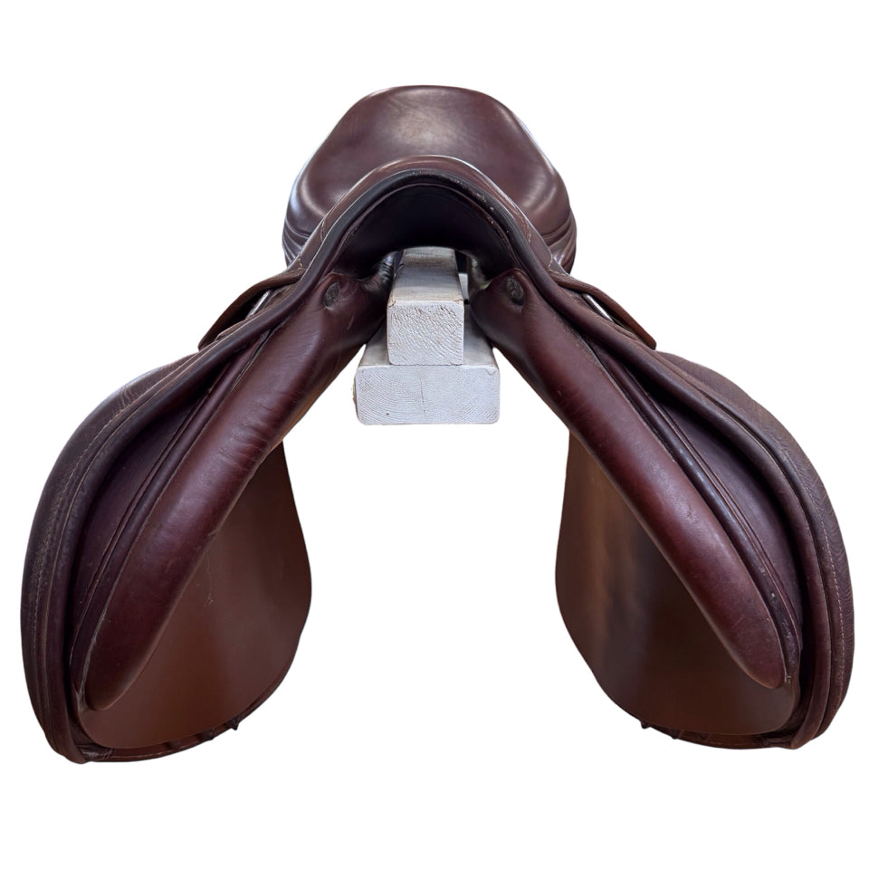 17" Prestige 33cm Medium Used Hunter/Jumper Saddle - H