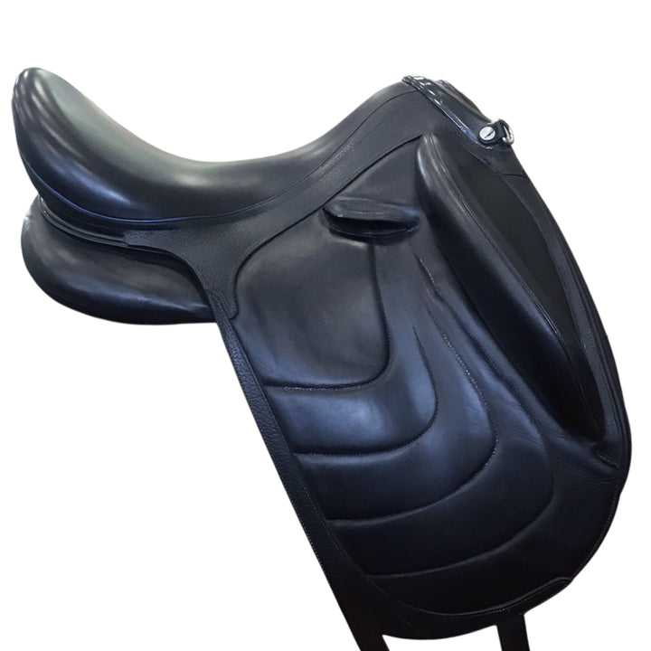 17" - 17.5" 002 Devoucoux Makila Harmonie Medium Used Dressage Saddle - H