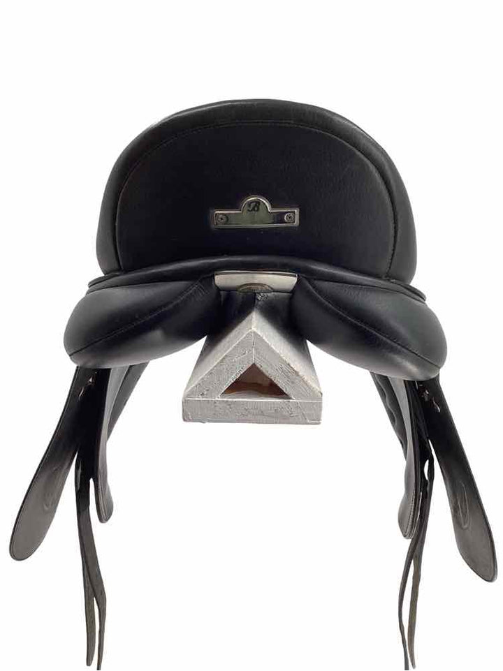 17.5" Bates used adjustable tree dressage saddle