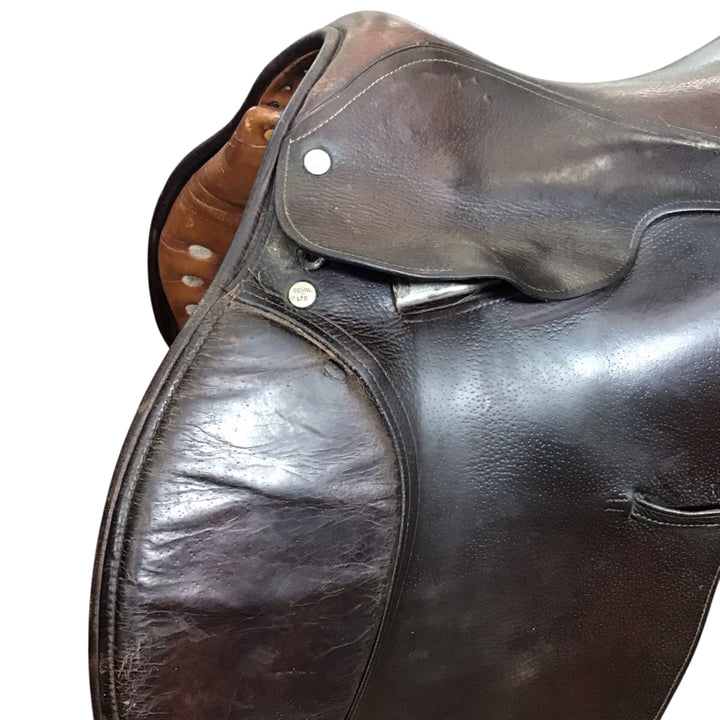 17" Beval Devon Medium Used Hunter/Jumper Saddle - H