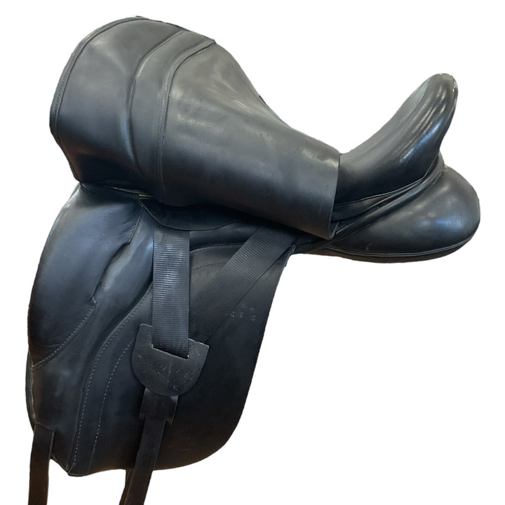 18.5" Hulsebos AM4 Medium Used Dressage Saddle - H