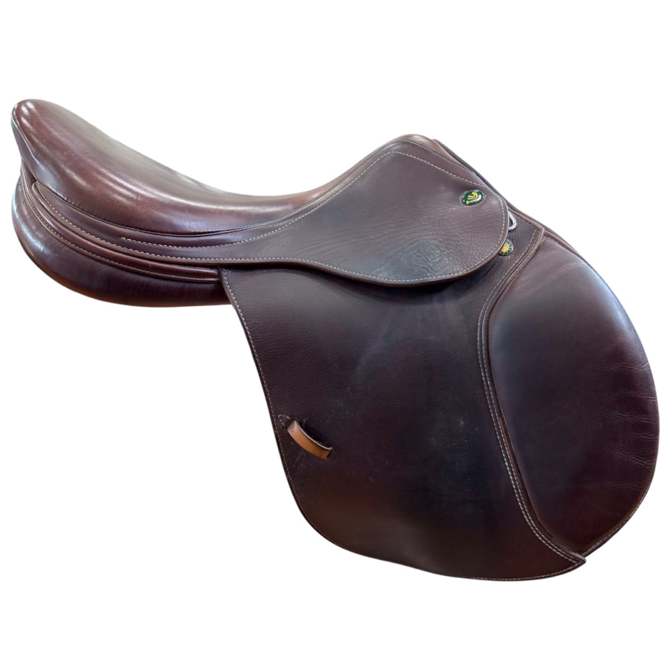 17" Prestige 33cm Medium Used Hunter/Jumper Saddle - H