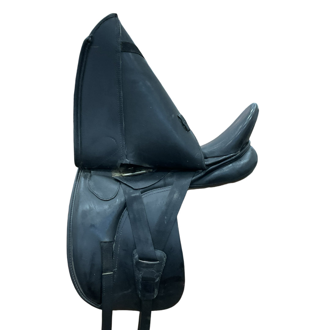 17.5" Warendorf Medium Used Dressage Saddle - H