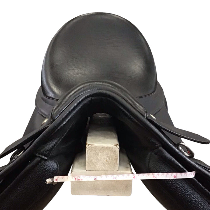 17.5" Arena High Wither Dressage Adjustable Used Dressage Saddle - H