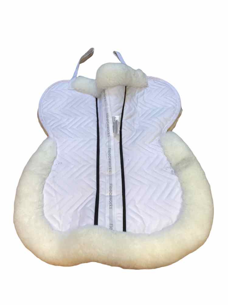 Fleeceworks XLarge Sheepskin Half Pad Like New - H