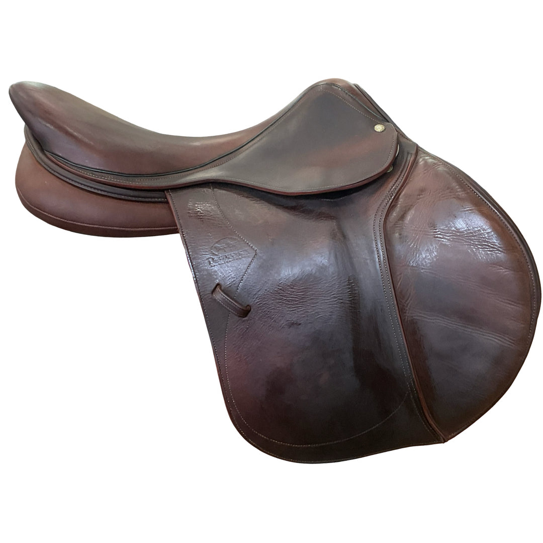 17.5" Devoucoux Socoa Medium Used Hunter/Jumper Saddle