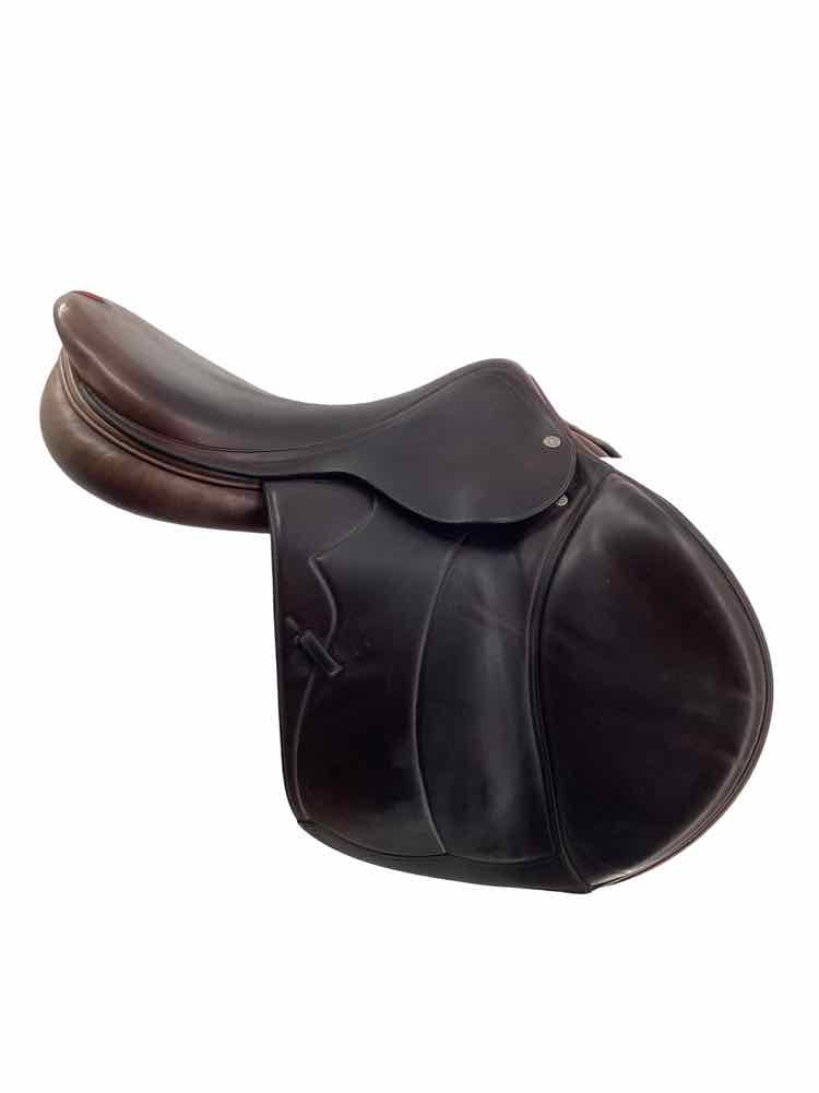 18" Equipe Grand Prix used close contact saddle