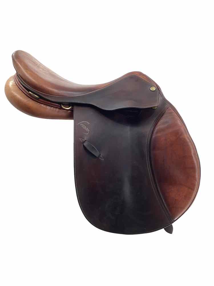 17"  Pessoa used close contact saddle B