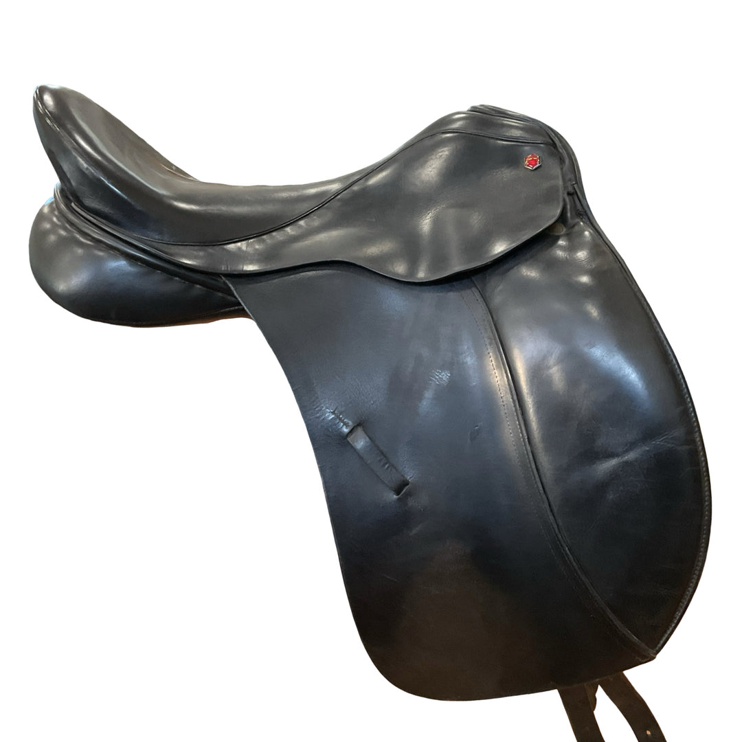 18" Albion Legend Medium Used Dressage Saddle