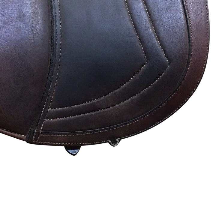 17.5" Dover Circuit Premier Medium Used Hunter/Jumper Saddle - H