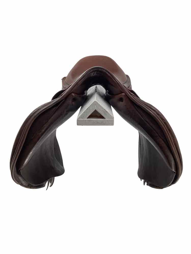 16.5 M Toulouse used close contact saddle B