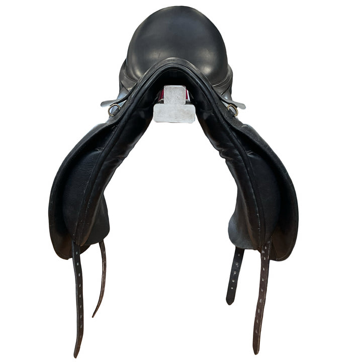 18" Busse Solibel Atlanta Medium Used Dressage Saddle