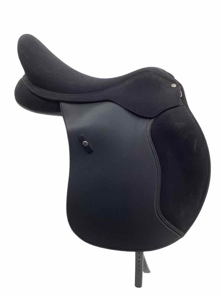 18" Wintec 2000 wide adjustable tree used saddle