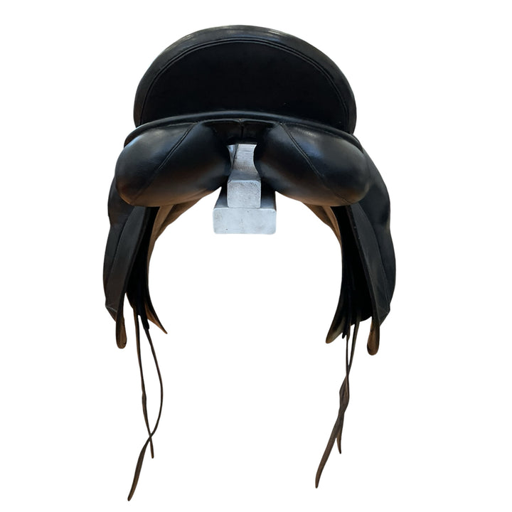 18" Hulsebos WB4 Med/Wide Used Dressage Saddle - H