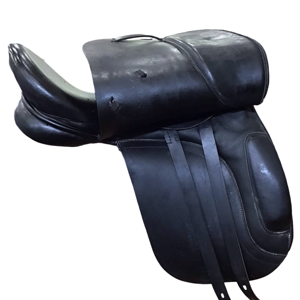 17.5" State Line Cambridge Wide Used Dressage Saddle - H