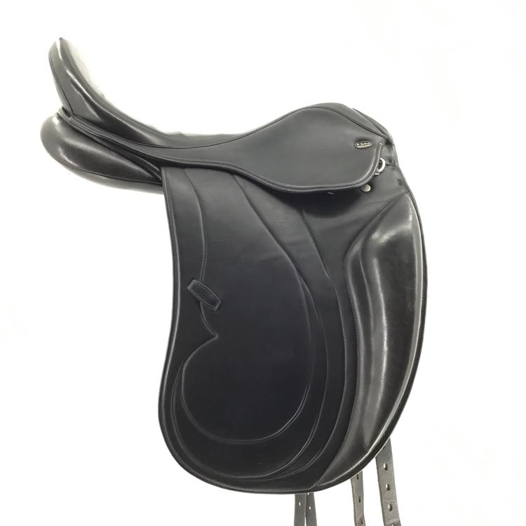 19" M Toulouse used dressage saddle B