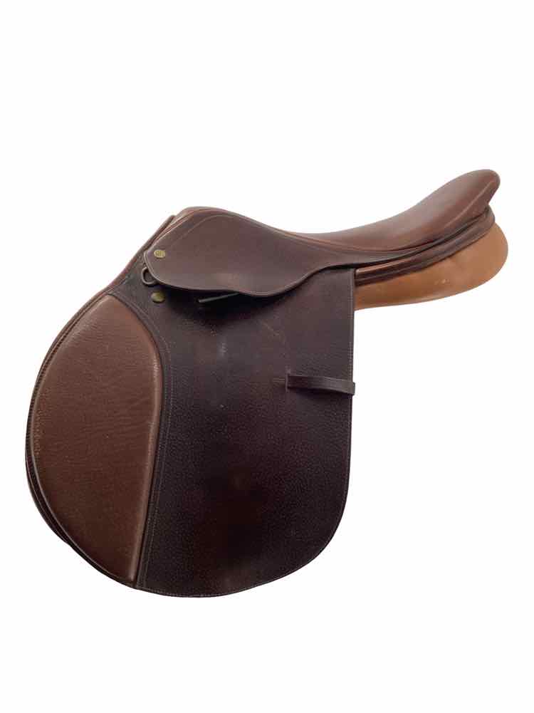17" Beval used close contact saddle B
