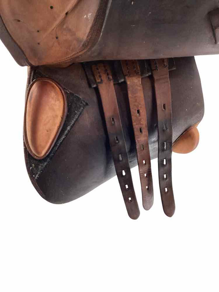 17" Jumpers used close contact saddle B