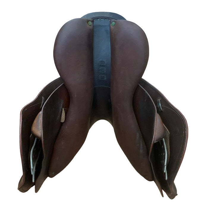 17.5" Devoucoux Socoa Medium Used Hunter/Jumper Saddle