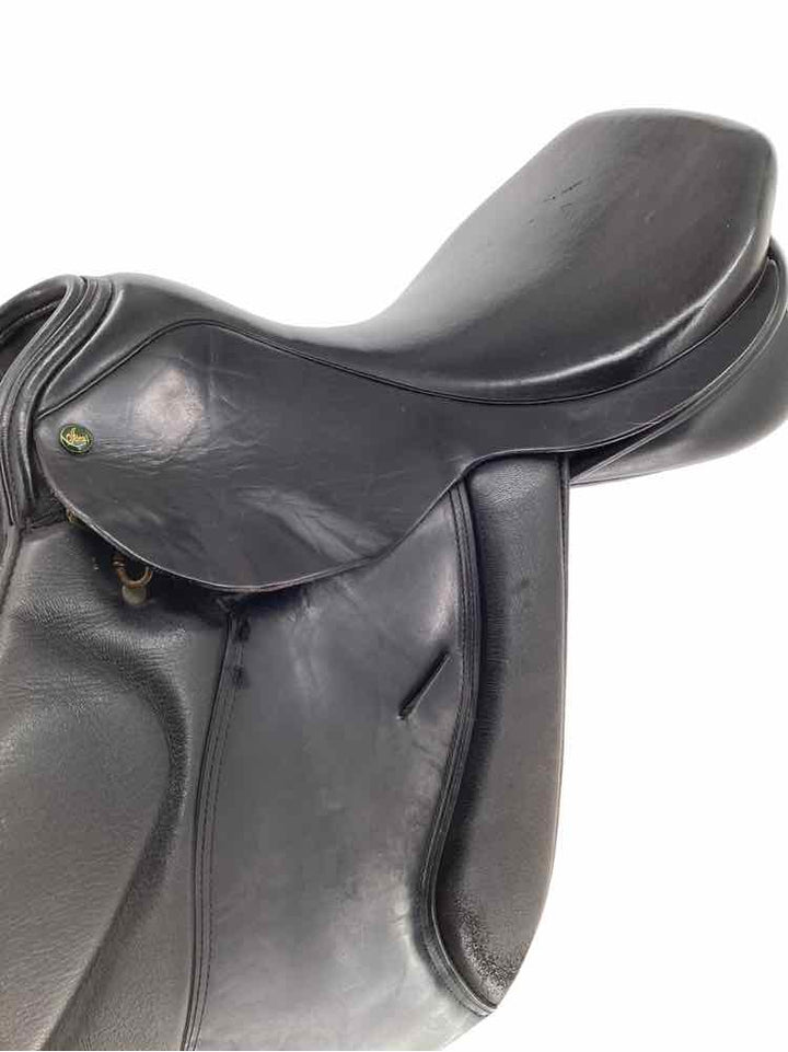 18.5" Ideal used close contact saddle B