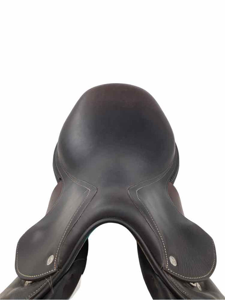 17.5" Volataire palm beach used close contact saddle B