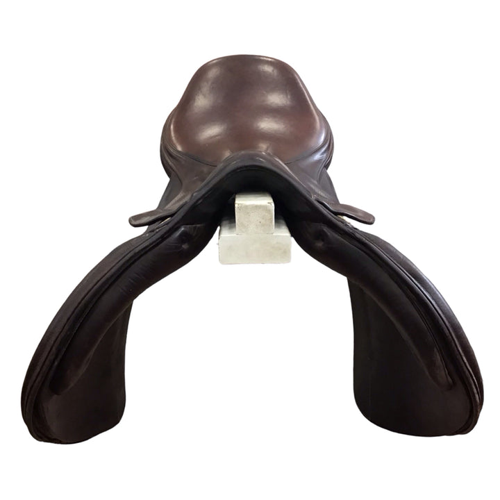 17.5" M. Toulouse Lucia II Wide Used Hunter/Jumper Saddle - H