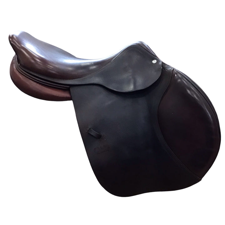 18" CWD SE02 Medium Used Hunter/Jumper Saddle - H