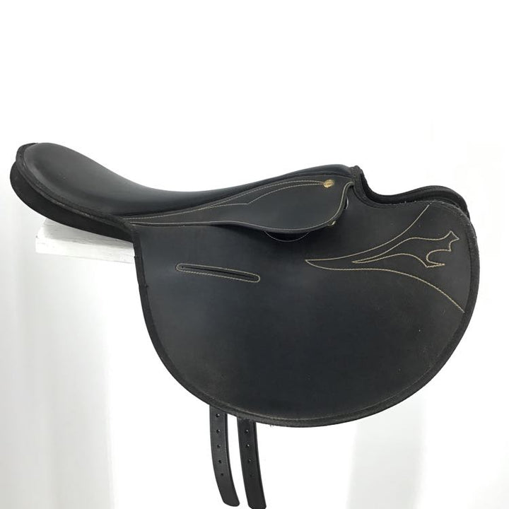 18" Wintec used exercise saddle B