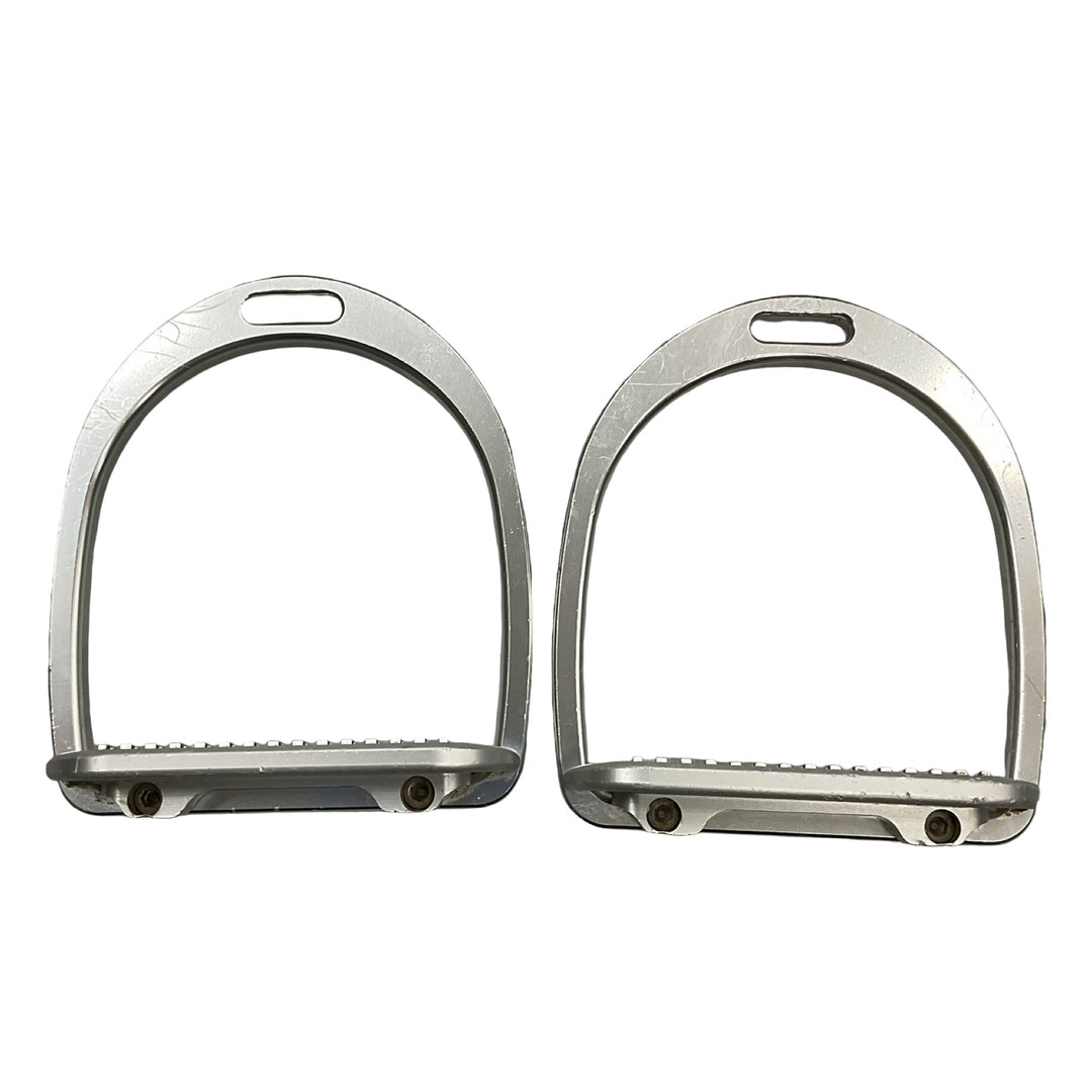 Voltaire 4.75" ALFA Jump Stirrups Flat Base Used