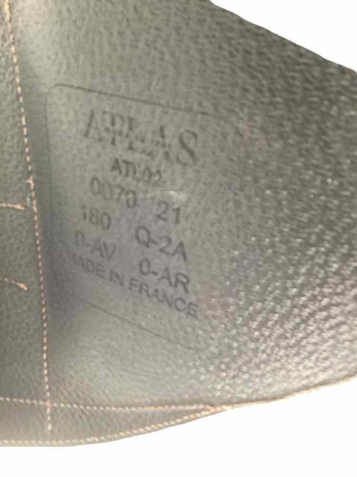 18" Atlas Monoflap used jumping saddle