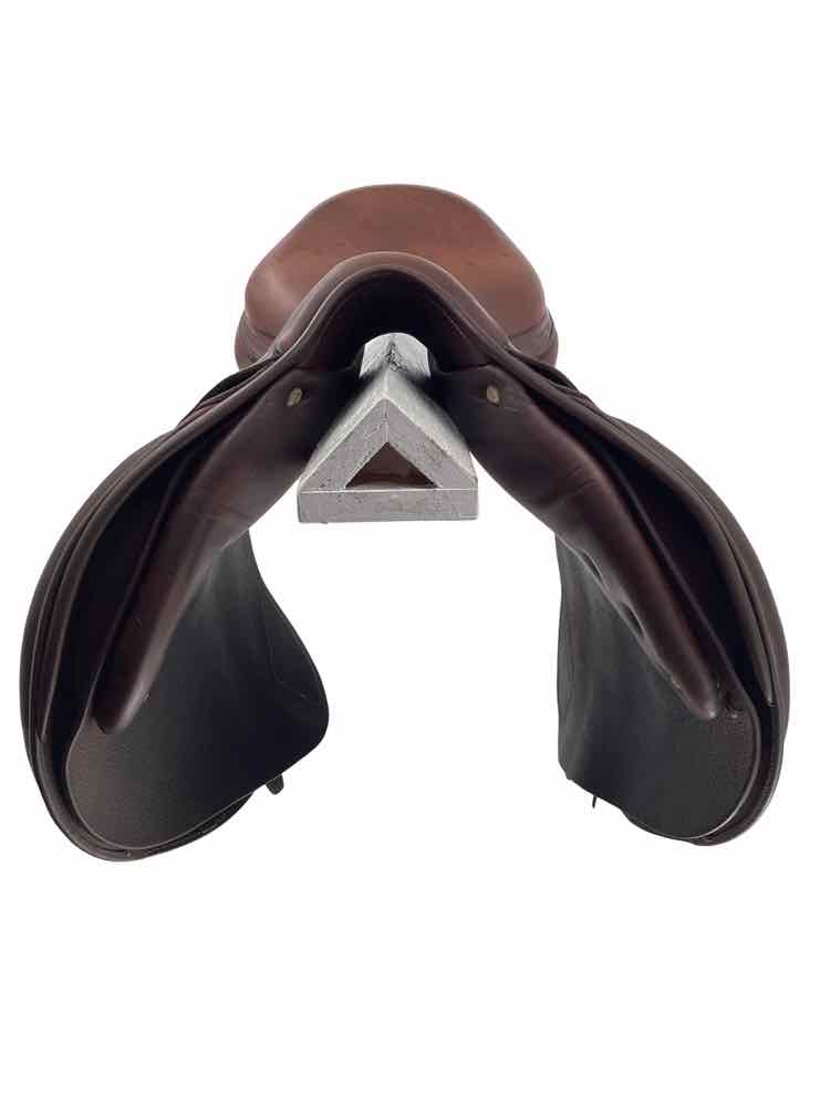 17" Antares evolution used close contact saddle