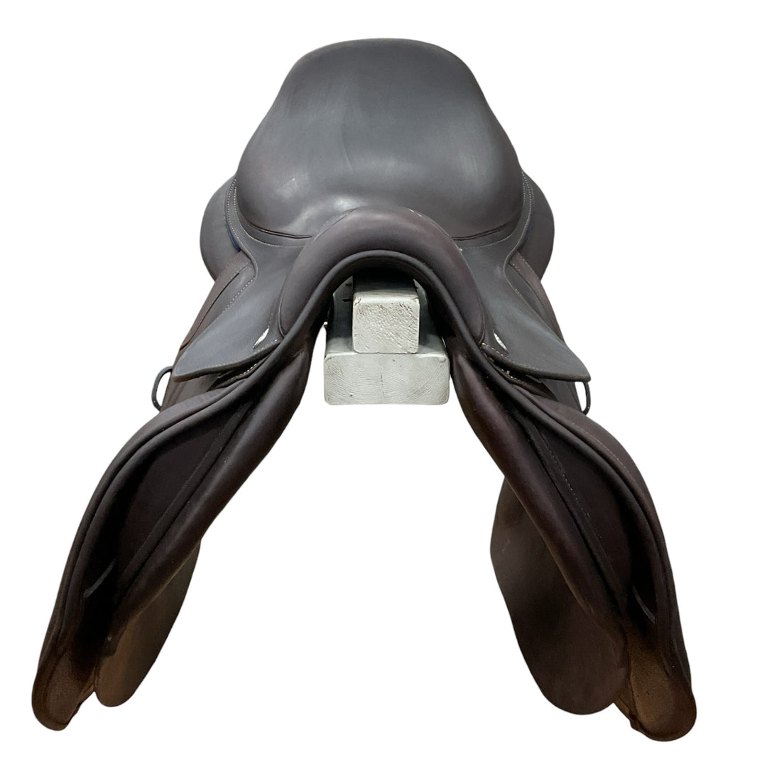 17" CWD SE02 Medium Used Hunter/Jumper Saddle - H