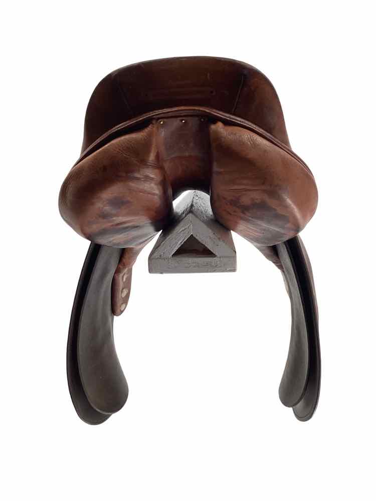 17" Tad Coffin used close contact saddle