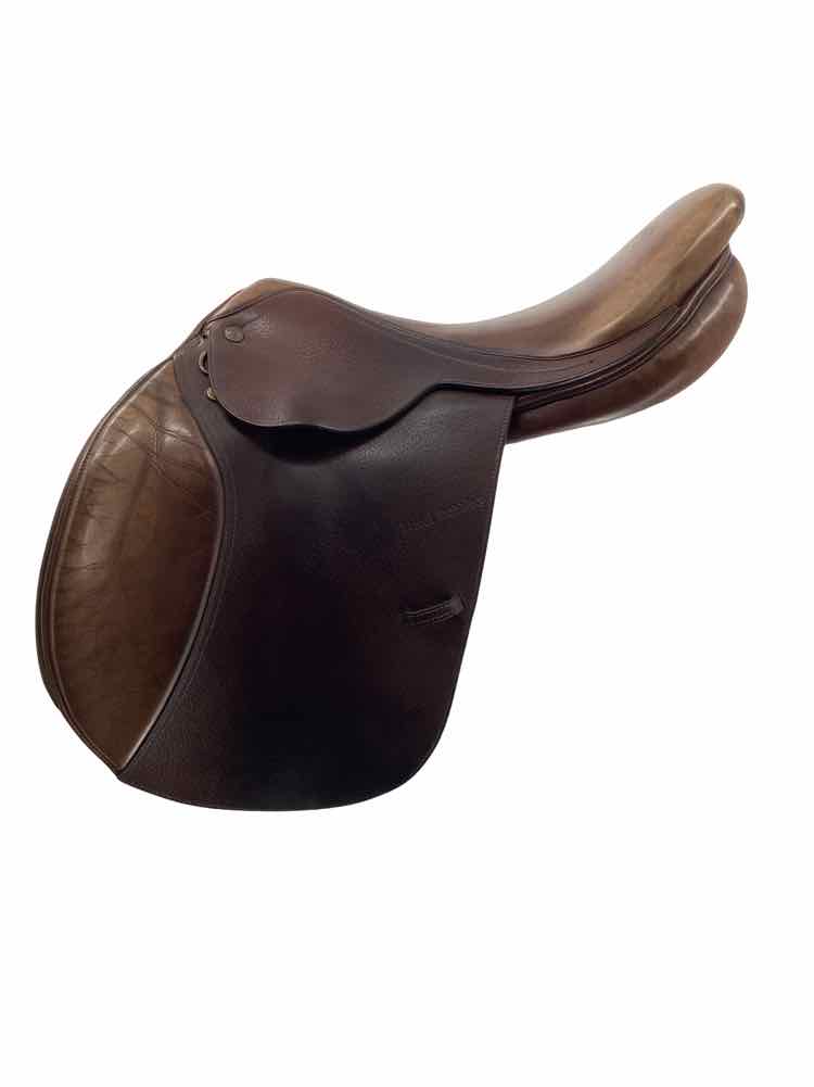 18" Beval used close contact saddle