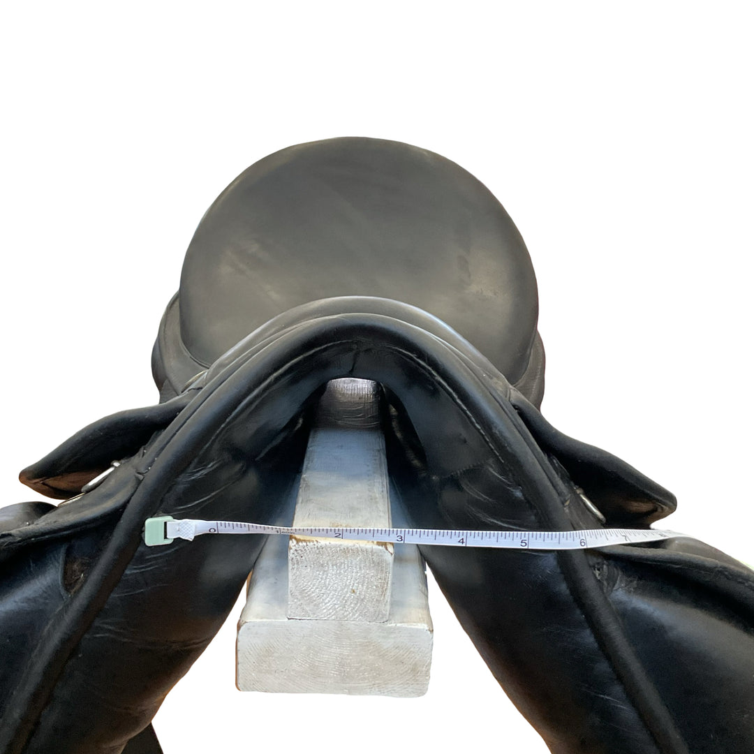 17" Hulsebos Narrow Used Dressage Saddle