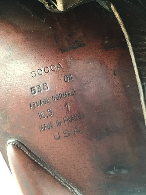 16.5" Devoucoux used close contact saddle B