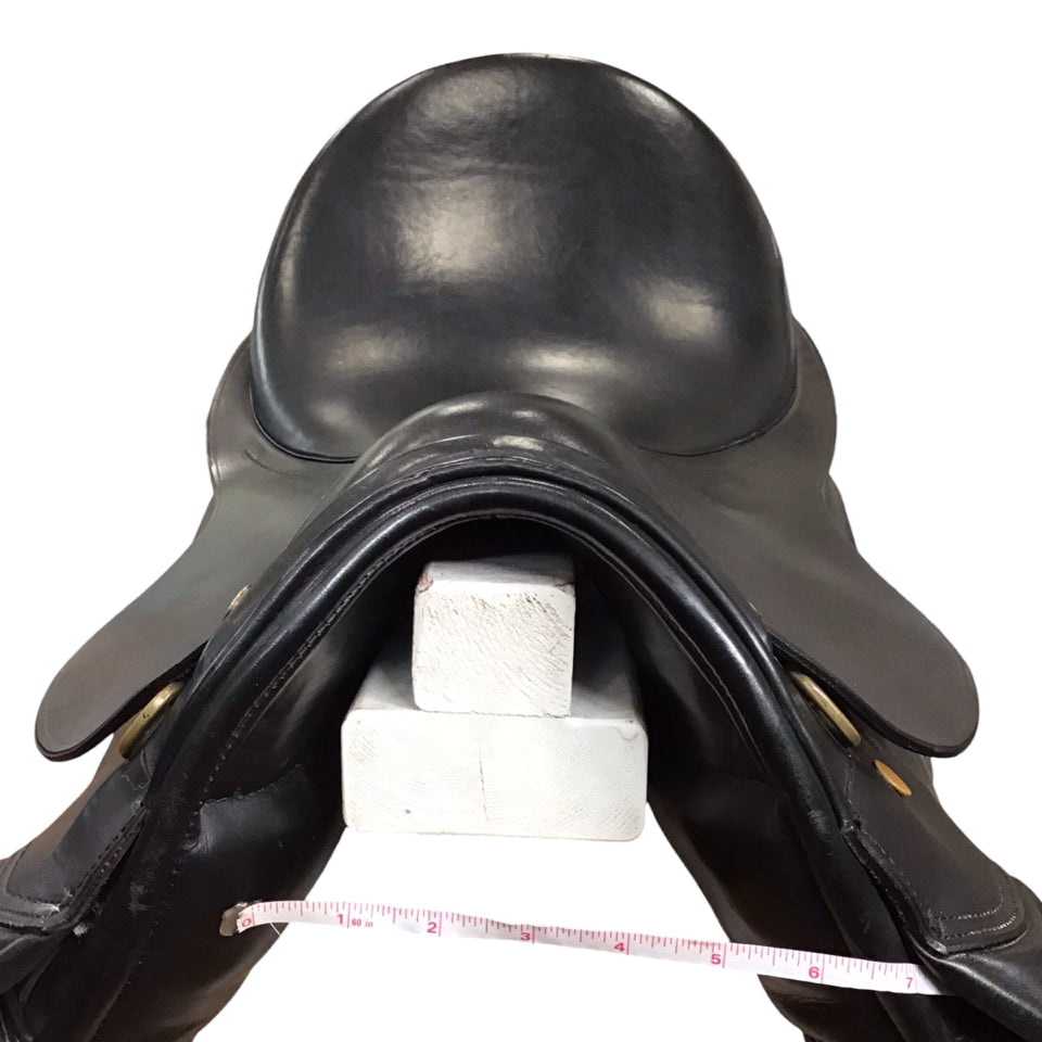 17" Dover Circuit Medium Used Dressage Saddle - H