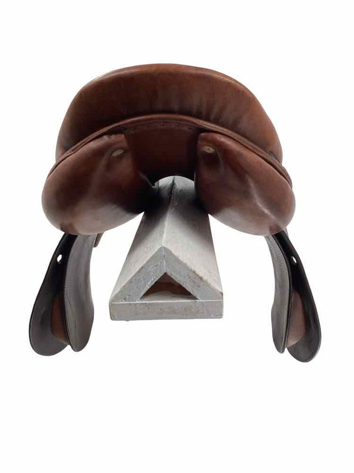 17" Antares close contact saddle