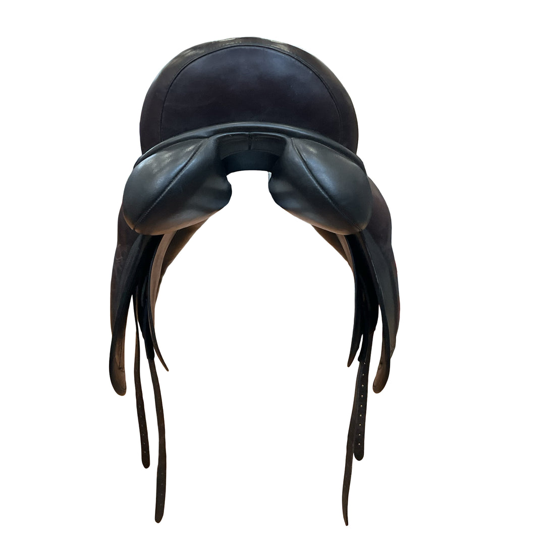 17" Hulsebos Dress Med/Wide Used Dressage Saddle