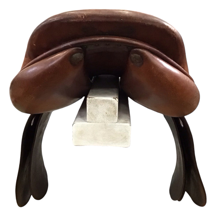18" Butet Medium Used Hunter/Jumper Saddle - H