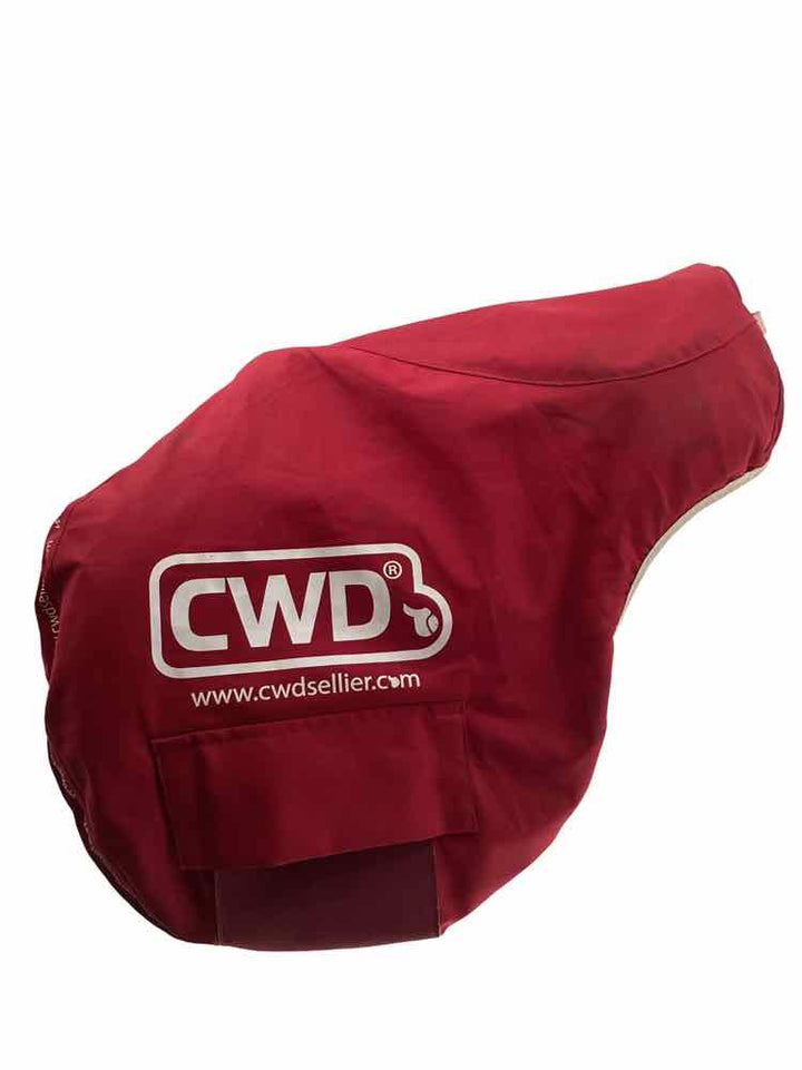 18" CWD used close contact saddle forward flap