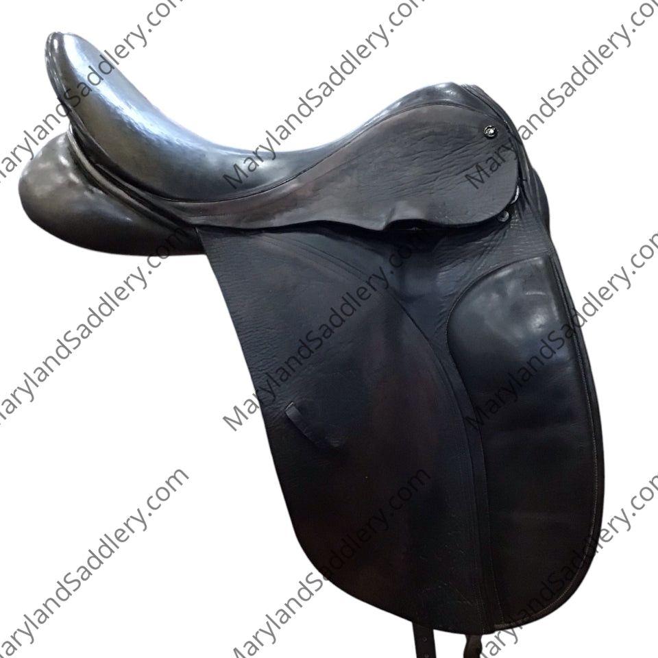 17.5" County Connection Narrow Used Dressage Saddle - H